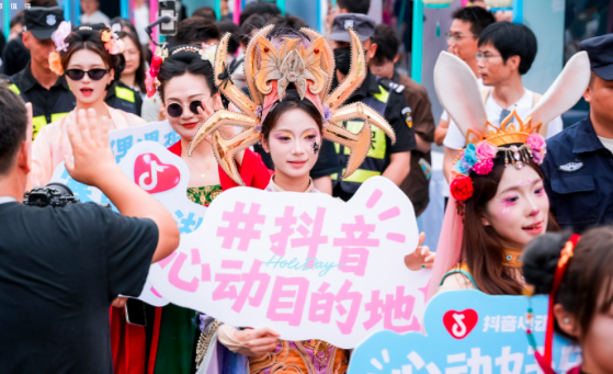 年轻人说走就走，旅游不用再计划了